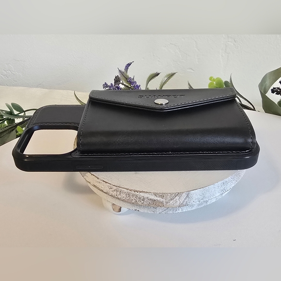 ⭐️ IPhone 13 Pro Max Case with Card Holder - Picture 4 of 11